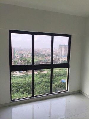 Room in 2 BHK Apartment at Runwal Gardens, Dombivli East – for Rent