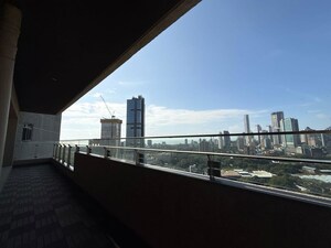  3 BHK Apartment at Lokhandwala Minerva Mahalaxmi, Mahalaxmi – for Rent