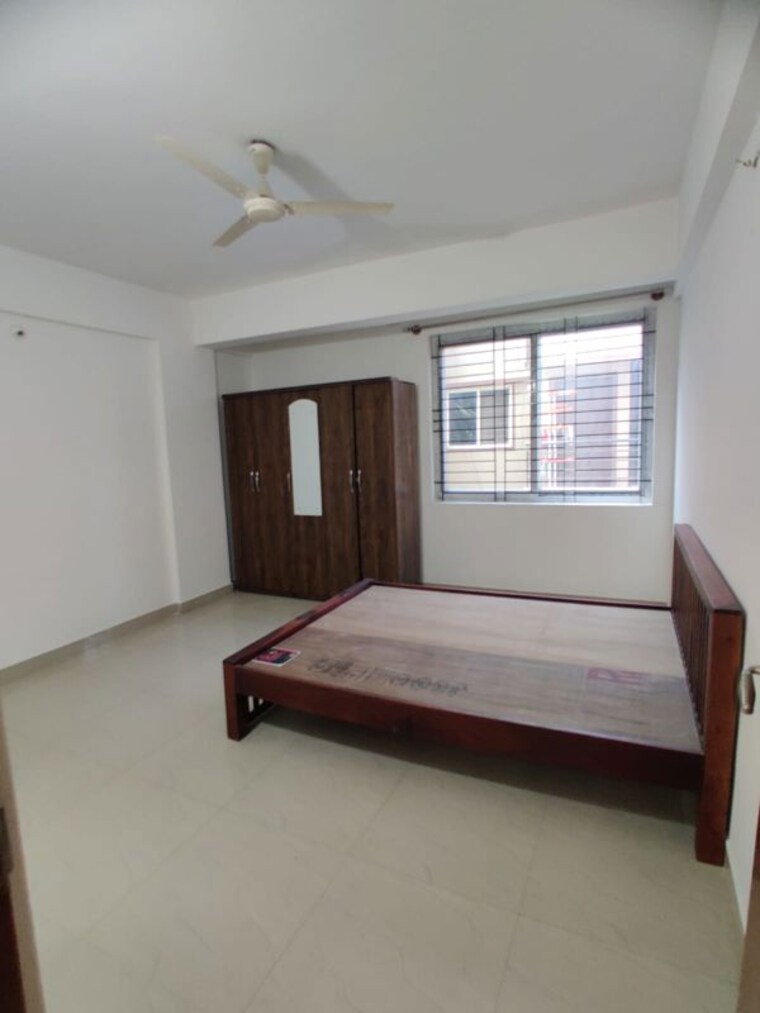 Room, jp nagar phase 7 3 Bedroom 1700 Sq.Ft. Apartment In Jp Nagar Phase 7 Bangalore 9960577