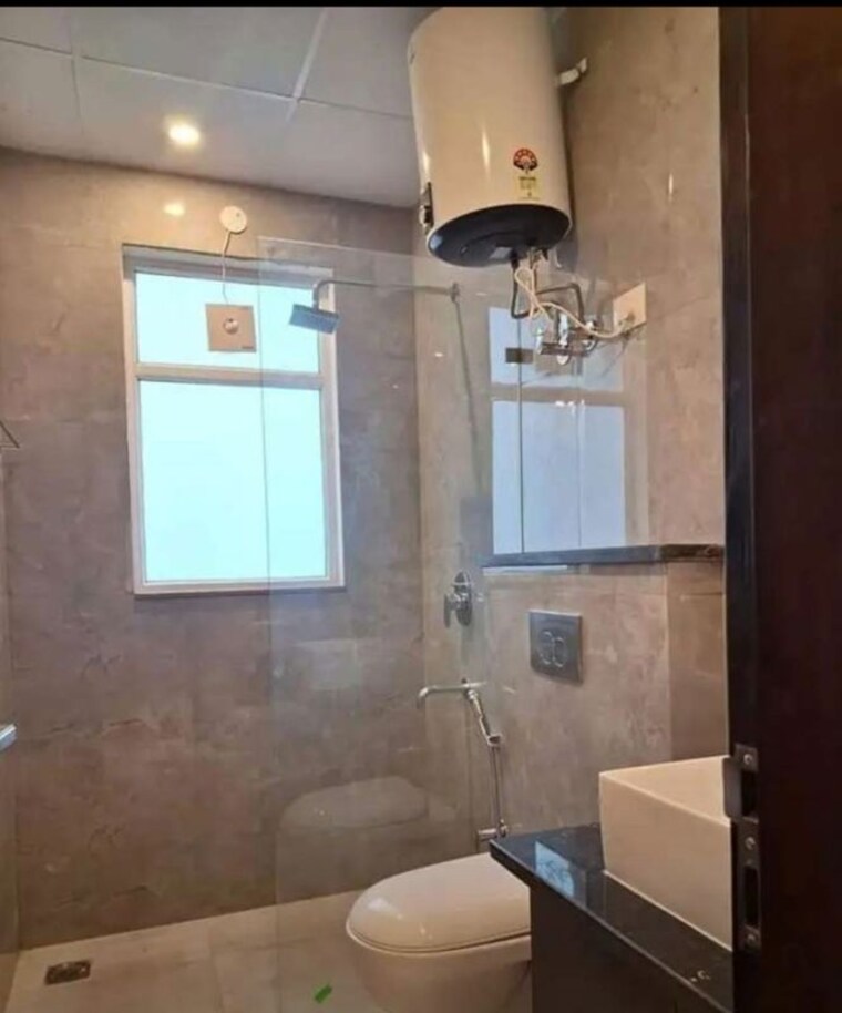 Bathroom, gomti nagar 3 Bedroom 1700 Sq.Ft. Apartment In Gomti Nagar Lucknow 9986737