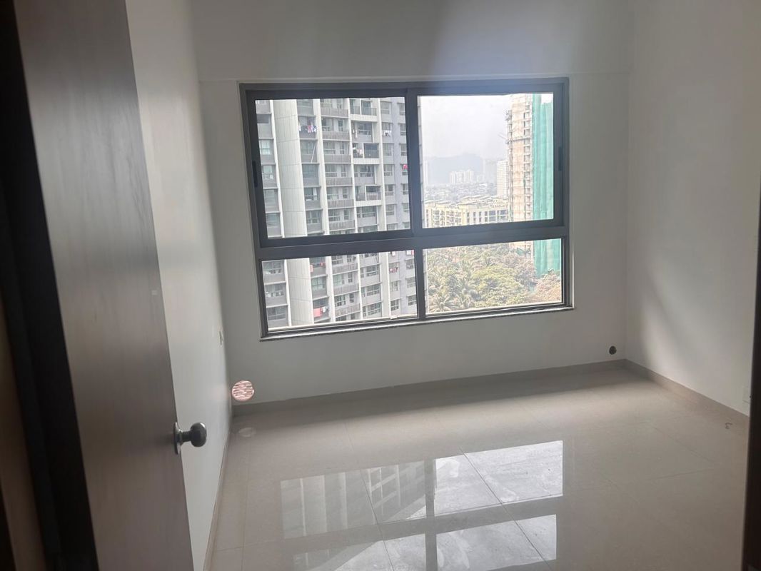 2 BHK Apartment For Rent in Kalpataru Immensa E