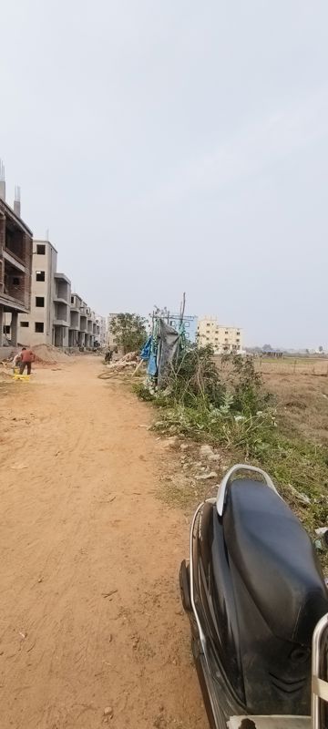 Plot For Sale in Patrapada
