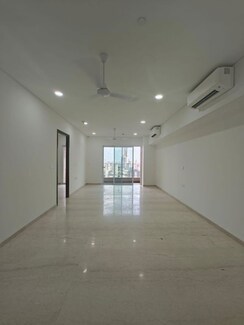 3 BHK + Pooja Room,Store Room Apartment For Rent in Lokhandwala Minerva Mahalaxmi