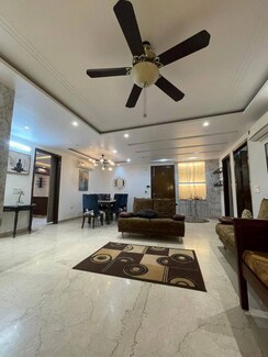 3.5 BHK + Pooja Room Apartment For Rent in Housing Board Colony Sector 17