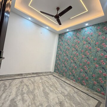 Bedroom in 2 BHK Builder Floor at Dwarka Mor – for Rent