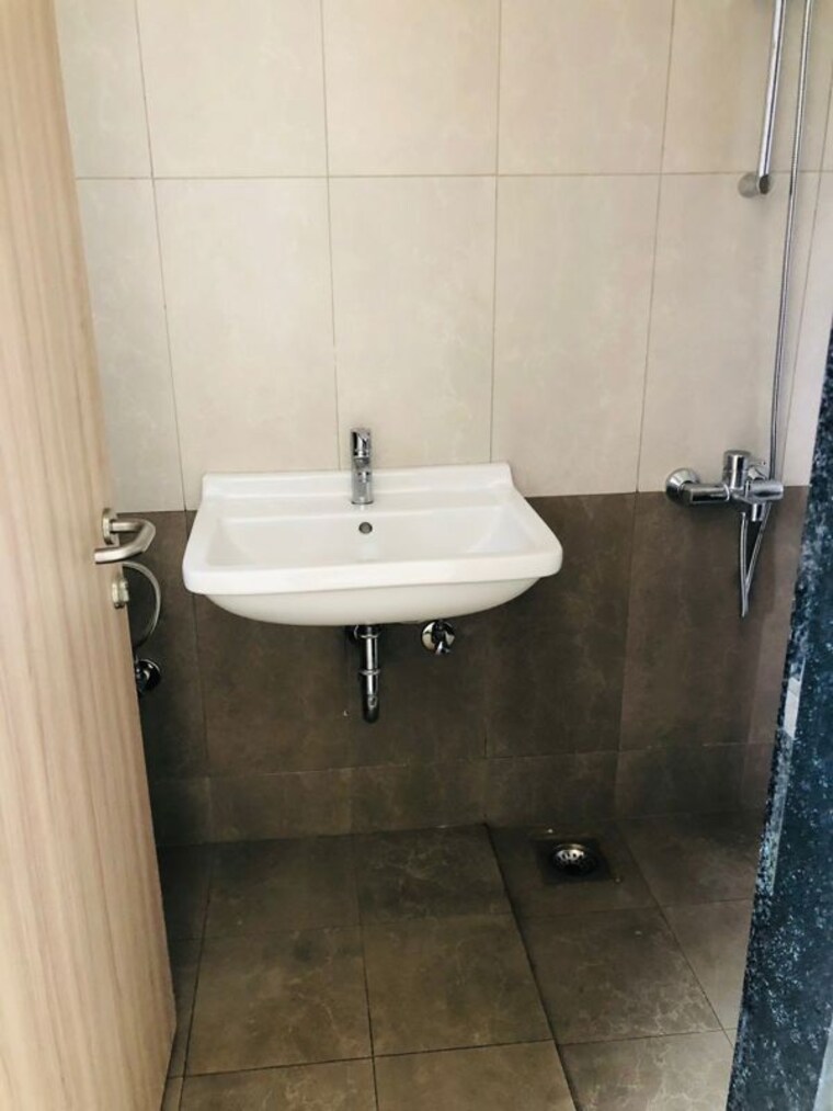 Bathroom, nanded-bageshree 2 Bedroom 656 Sq.Ft. Apartment In Sinhagad Road Pune 9986798