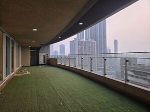 Balcony in 3 BHK Apartment at Lokhandwala Minerva Mahalaxmi, Mahalaxmi – for Rent