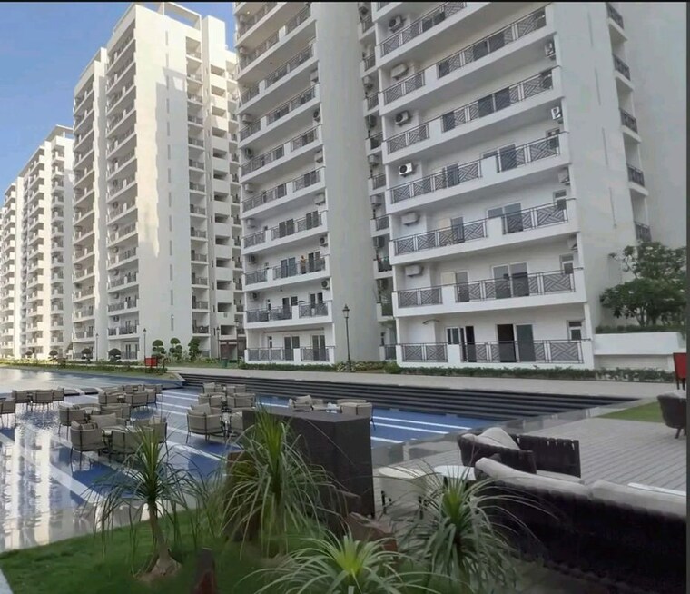 Exterior View, central-park-flower-valley-aqua-front-towers 4 Bedroom 2600 Sq.Ft. Apartment In Sohna Sector 33 Gurgaon 9986858