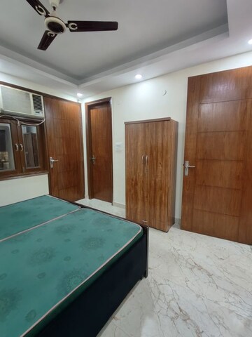 Bedroom in 2 BHK Builder Floor at Saket – for Rent