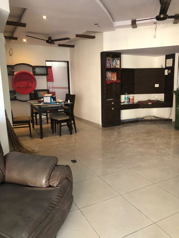 2 BHK + Extra Room Apartment For Rent in Goregaon East