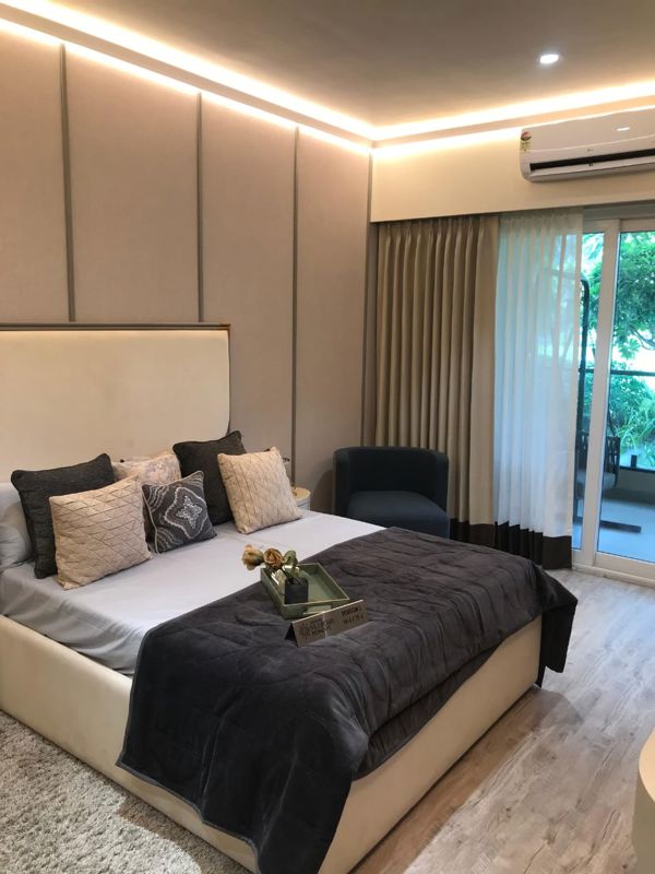 3 BHK + Servant Room Apartment For Sale in Ashiana Mulberry
