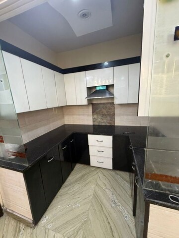 Kitchen in 3 BHK Builder Floor at Uttam Nagar – for Rent