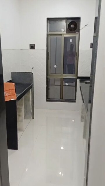 Bathroom in 1 BHK Apartment at Shiv Shakti Tower 28, Malad East – for Rent