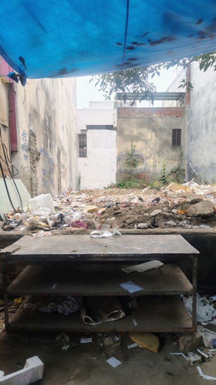 undefined, vasundhara sector 5  167 Sq.Yd. Plot In Vasundhara Sector 5 Ghaziabad 9986910