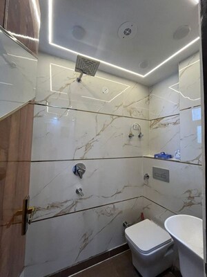 Bathroom in 2 BHK Builder Floor at Uttam Nagar – for Rent