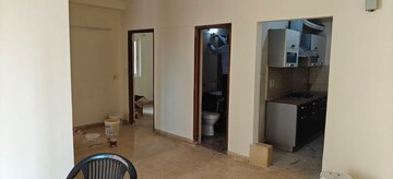 Room in 2 BHK Apartment at Mahagun Moderne, Sector 78 – for Rent