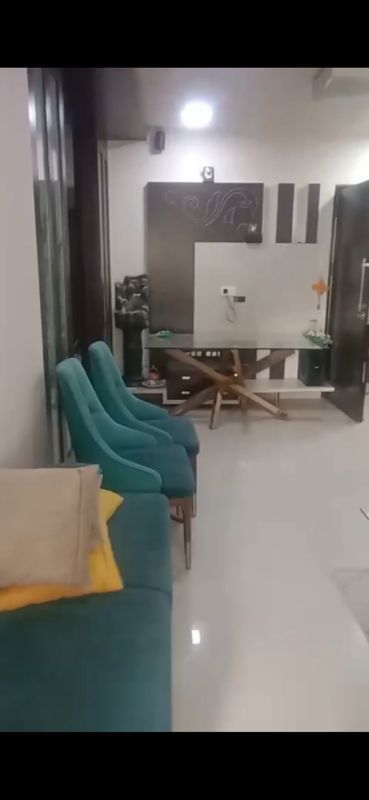 2.5 BHK 1260 Sq.Ft. Apartment in Rustomjee OZone