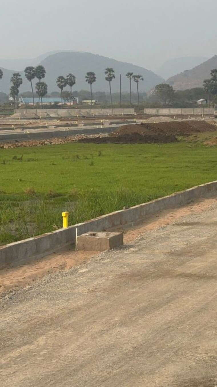 undefined, kandrika  169 Sq.Yd. Plot In Kandrika Vijayawada 9986942