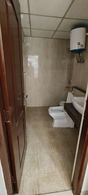 Bathroom in 3 BHK Apartment at Paarth Aadyant, Gomti Nagar – for Rent