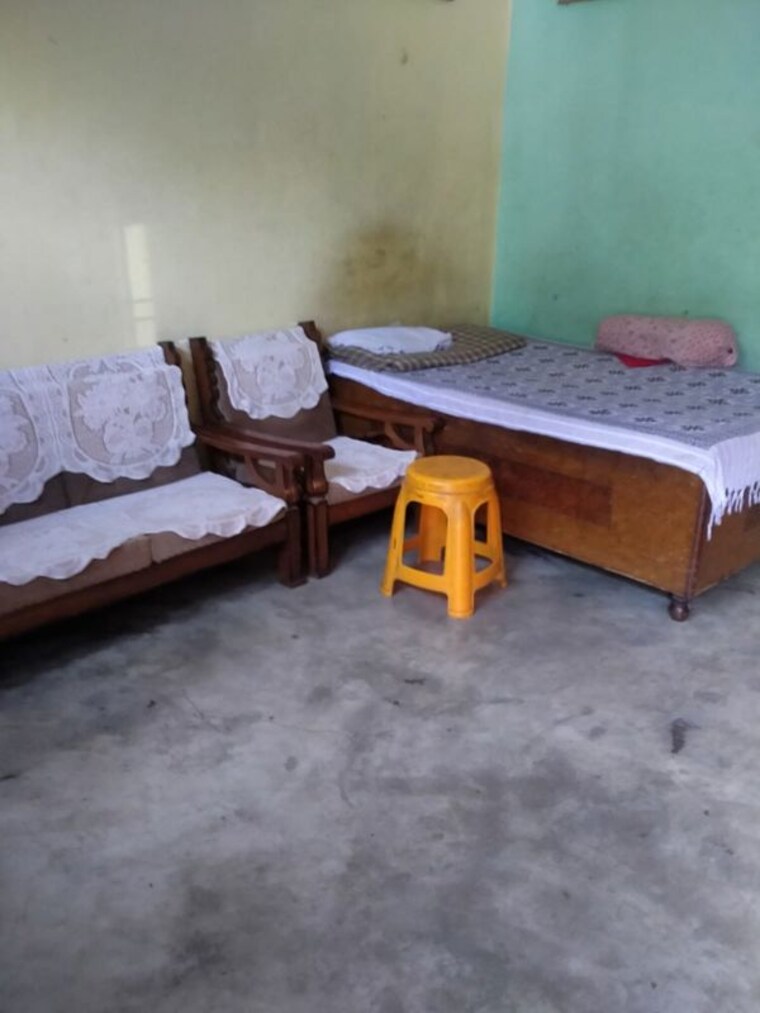 Bedroom, delta i greater noida 3 Bedroom 60 Sq.Mt. Independent House In Delta I Greater Noida Greater Noida 9986962