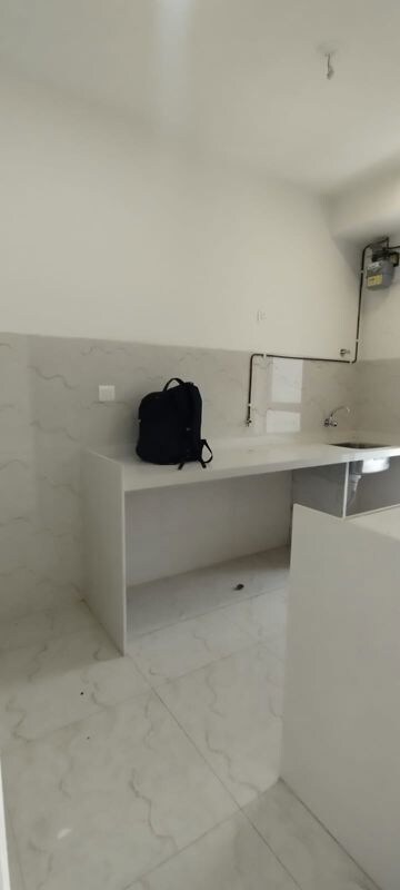 Team Area in 2 BHK Apartment at Platinum Life, Andheri West – for Rent