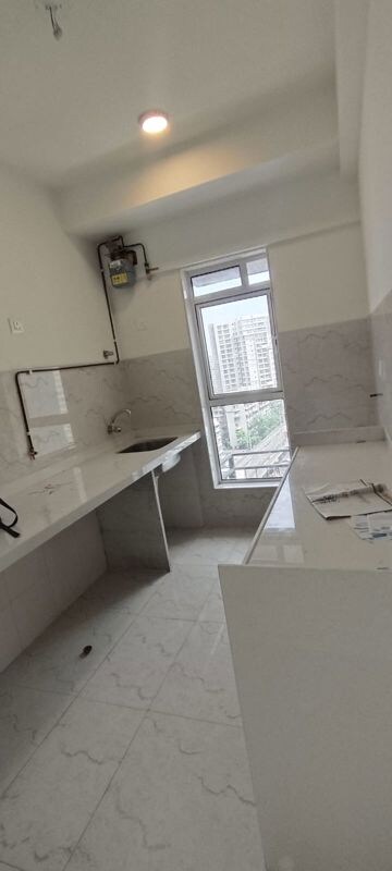 Team Area in 3 BHK Apartment at Platinum Life, Andheri West – for Rent