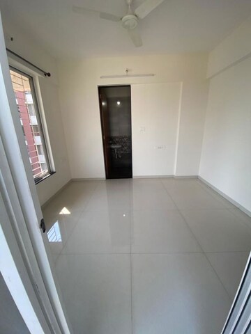 Furnished Amenities in 2 BHK Apartment at Vision Indramegh, Tathawade – for Rent