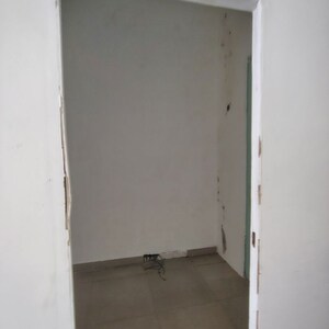 Furnished Amenities in  Office Space at Omaxe World Street, Sector 79 – for Sale