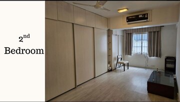 Room in 3 BHK Apartment at Shanthala Nagar – for Rent