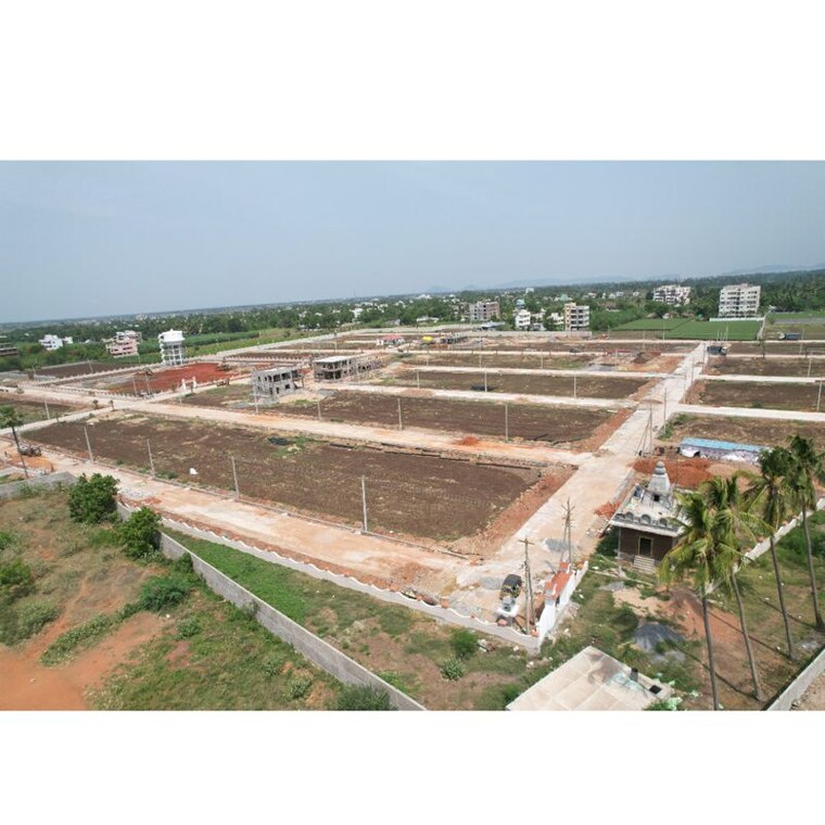 Garden, kandrika  179 Sq.Yd. Plot In Kandrika Vijayawada 9987013
