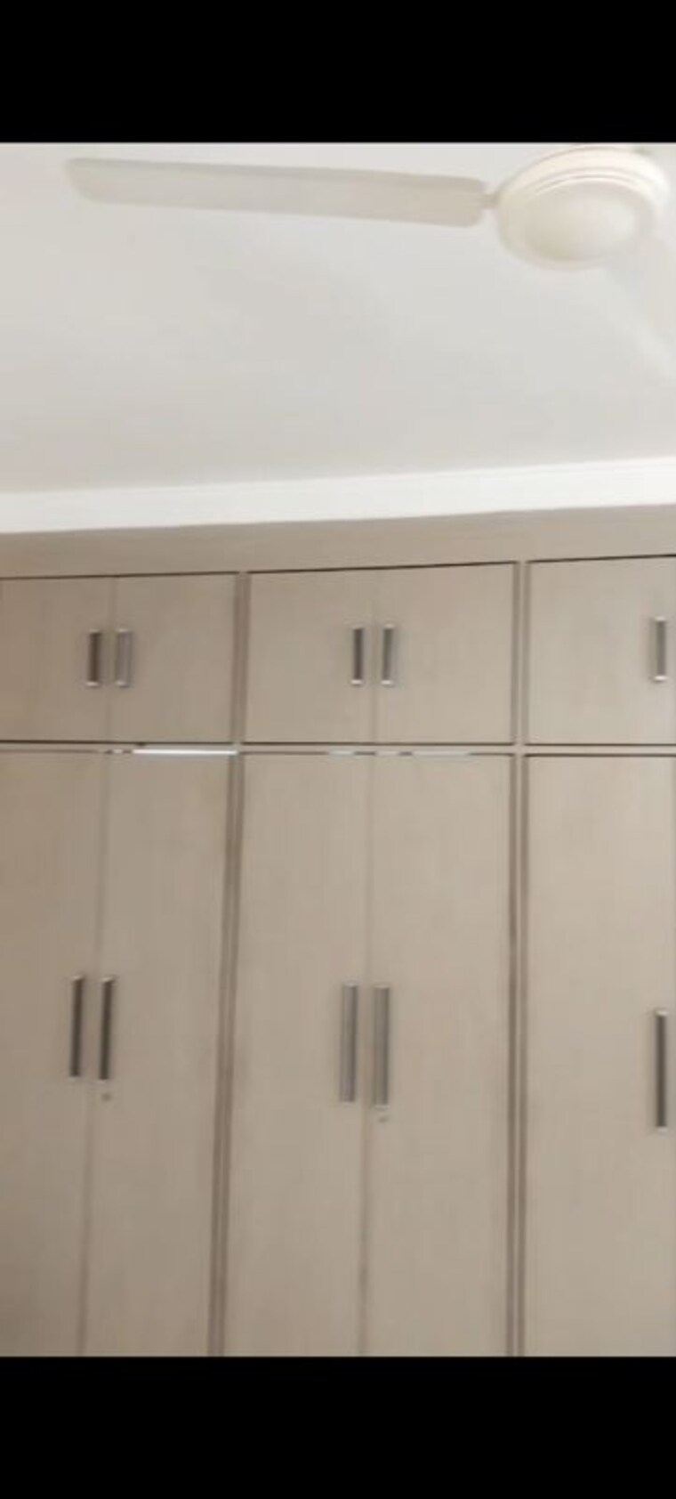 undefined, ip extension 3 Bedroom 1600 Sq.Ft. Apartment In Ip Extension Delhi 9987043