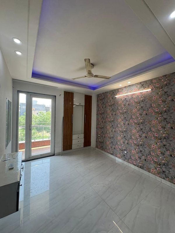2 BHK + Pooja Room 1950 Sq.Ft. Apartment in DLF Oakwood Estate