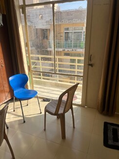 1 BHK Apartment For Rent in Breez Global Heights