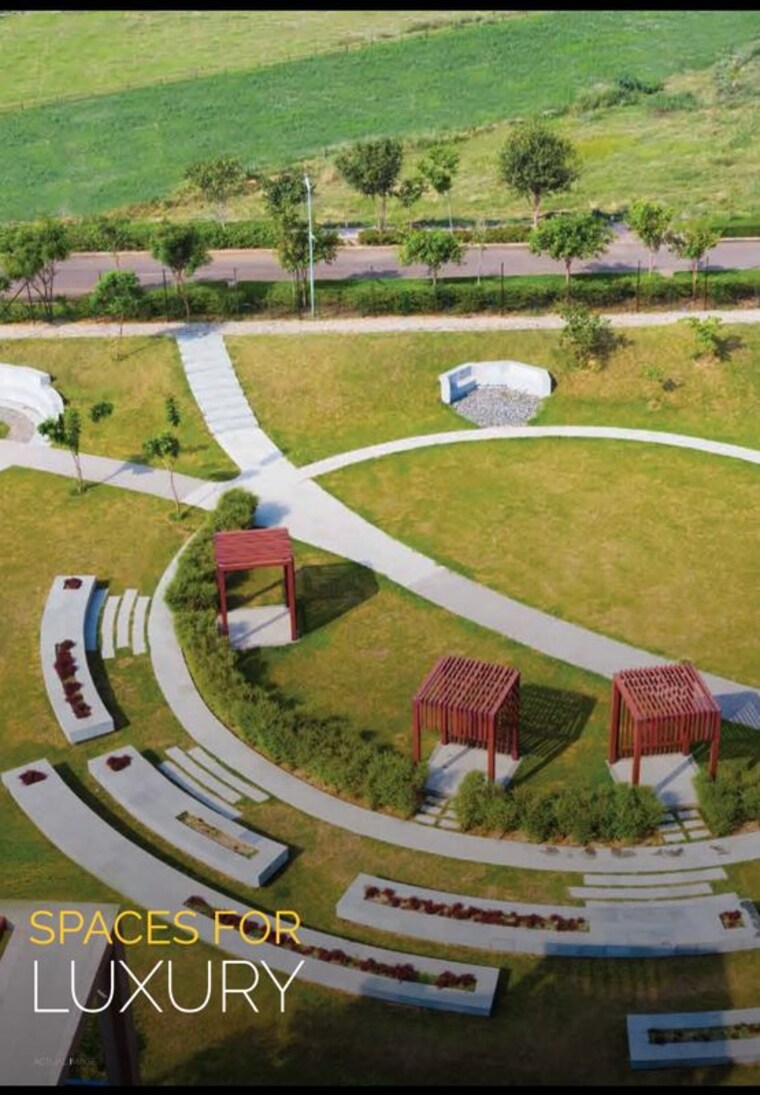 Garden, experion-the-westerlies  453 Sq.Yd. Plot In Sector 108 Gurgaon 9987053