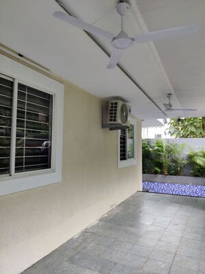 Room in 5 BHK Villa at Nerul – for Rent