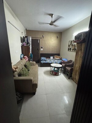 Team Area in 2 BHK Apartment at Signature Global Andour Height, Sector 71 – for Sale