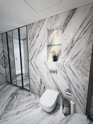 Washroom in 4 BHK Apartment at Omkar 1973, Worli – for Rent