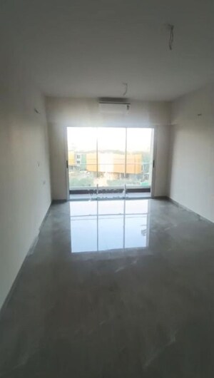 Room in 3 BHK Apartment at LnT Elixir Reserve, Powai – for Rent