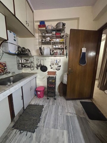 Master Bedroom in 3 BHK Apartment at Ip Extension – for Rent