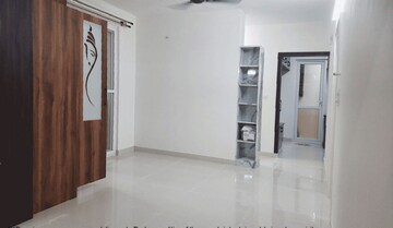Room in 2 BHK Apartment at Isha Misty Green, Whitefield – for Rent