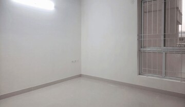 Room in 2 BHK Apartment at Isha Misty Green, Whitefield – for Rent