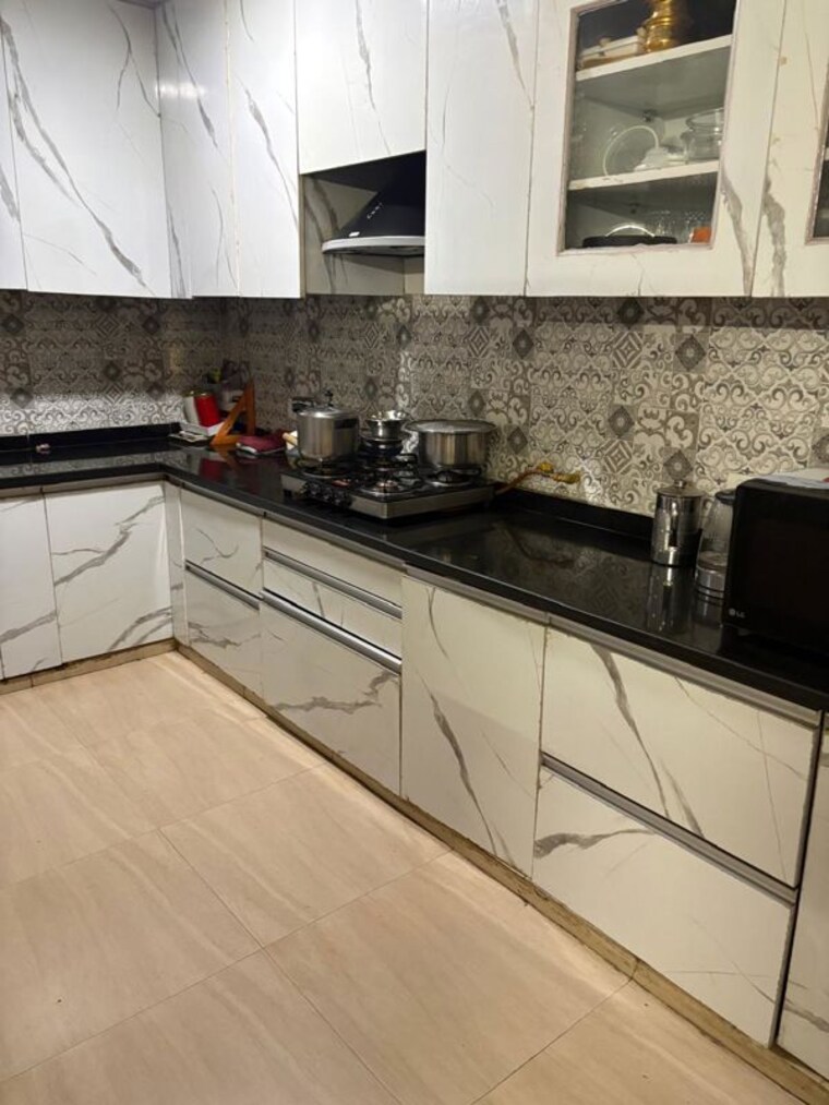Kitchen, ip extension 3 Bedroom 1600 Sq.Ft. Apartment In Ip Extension Delhi 9987107
