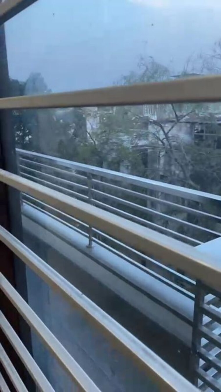 Balcony, yojna vihar 3 Bedroom 1710 Sq.Ft. Builder Floor In Yojna Vihar Delhi 9987148