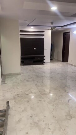 3 BHK Builder Floor For Rent in Yojna Vihar