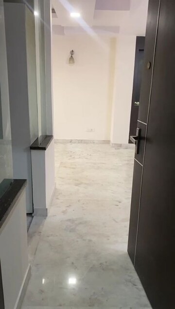 Building Lobby in 3 BHK Builder Floor at Yojna Vihar – for Rent
