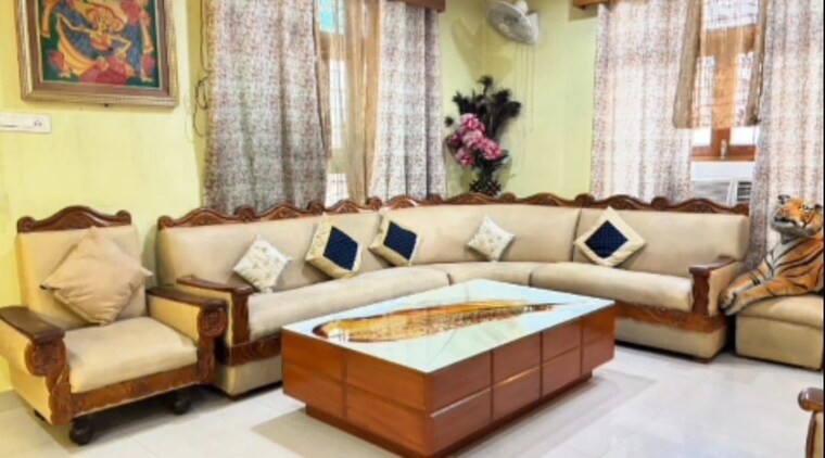Bedroom, gomti nagar 5 Bedroom 6500 Sq.Ft. Villa In Gomti Nagar Lucknow 9987156