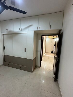 Room in 2 BHK Apartment at Signature Global Orchard Avenue, Sector 93 – for Rent