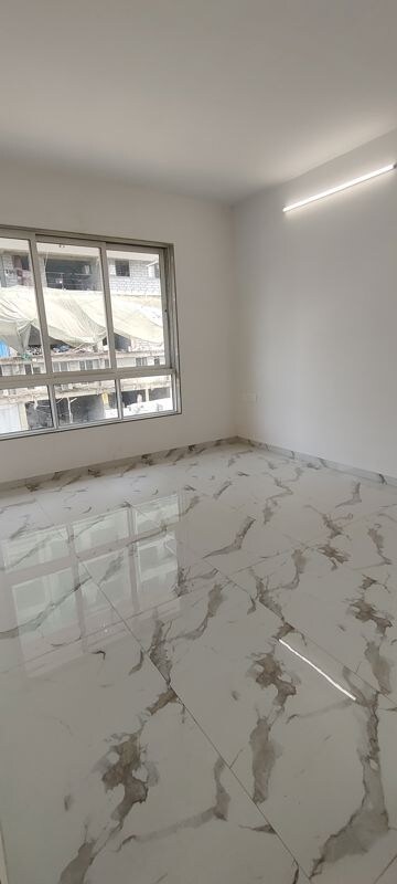 Room in 2 BHK Apartment at Dotom Isle, Malad West – for Sale