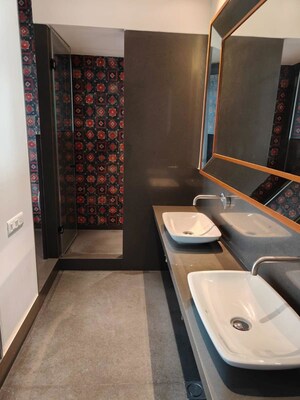 Washroom in 5 BHK Apartment at Omkar 1973, Worli – for Rent