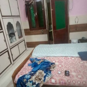 Bedroom in 1 RK Villa at Aliganj – for Rent